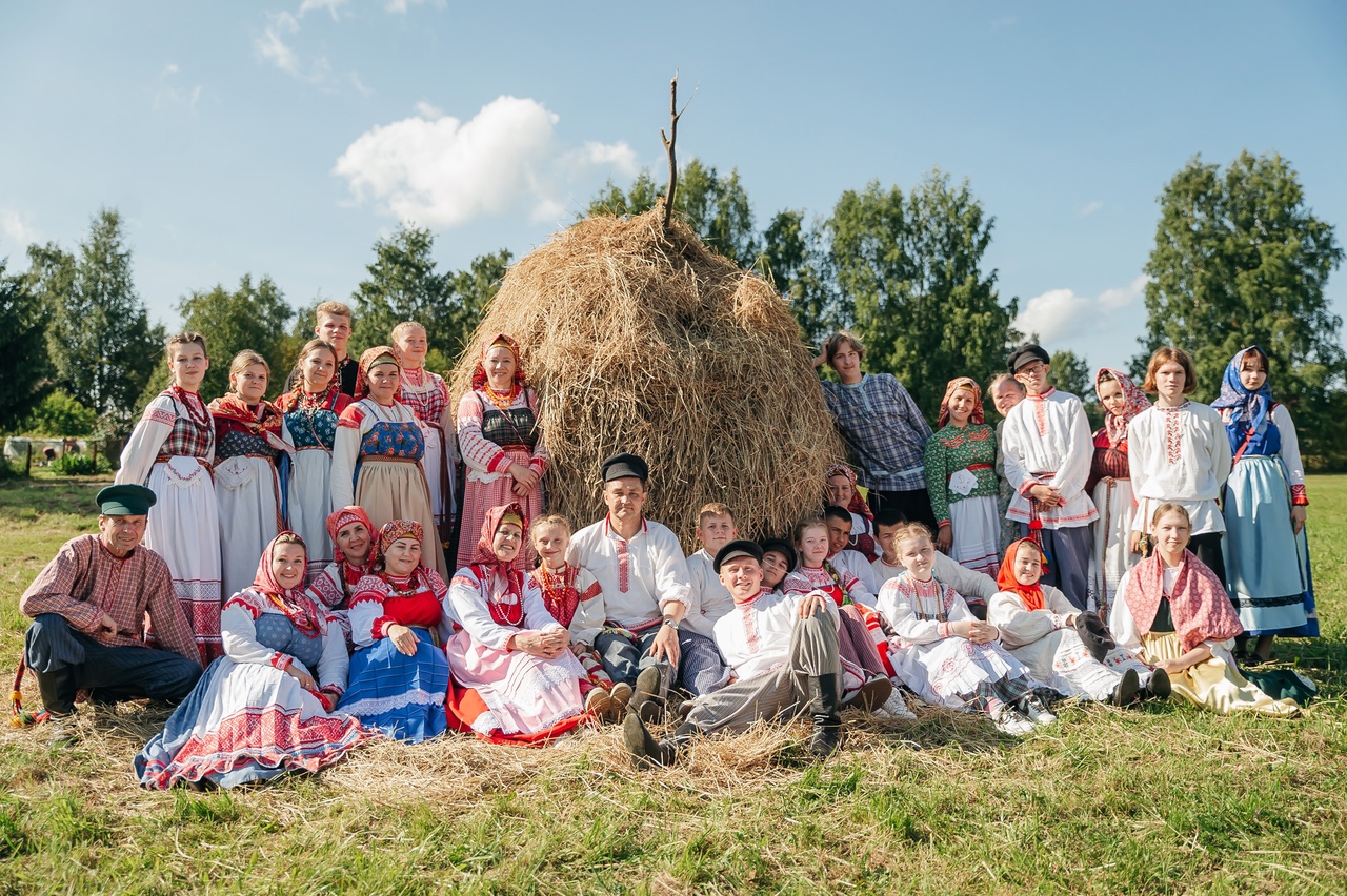 Участие фольклорных коллективов Нюксенского ЦТНК в IX Всероссийском фольклорном фестивале &quot;Деревня - душа России&quot;..