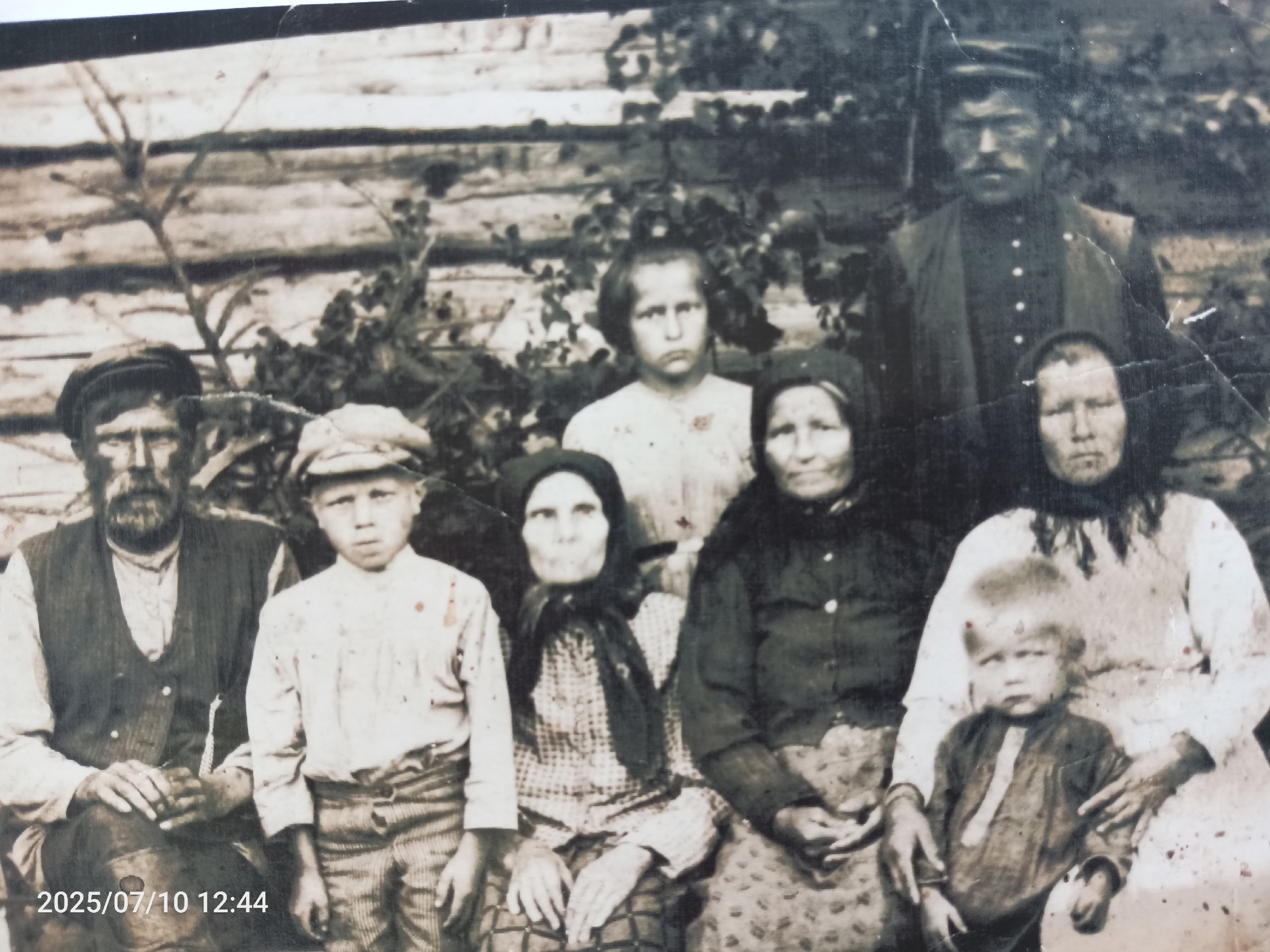 «Не смеем забывать об этом…..».