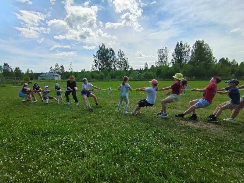 Весело и интересно проходят каникулы в поселке Игмас.